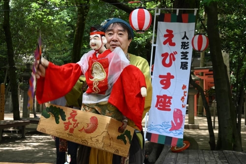 4人形芝居えびす座（境内）